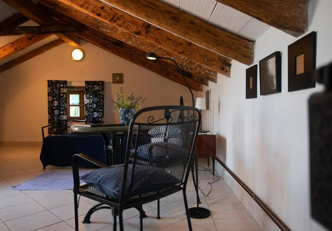 Villa Micheline Kosinozici