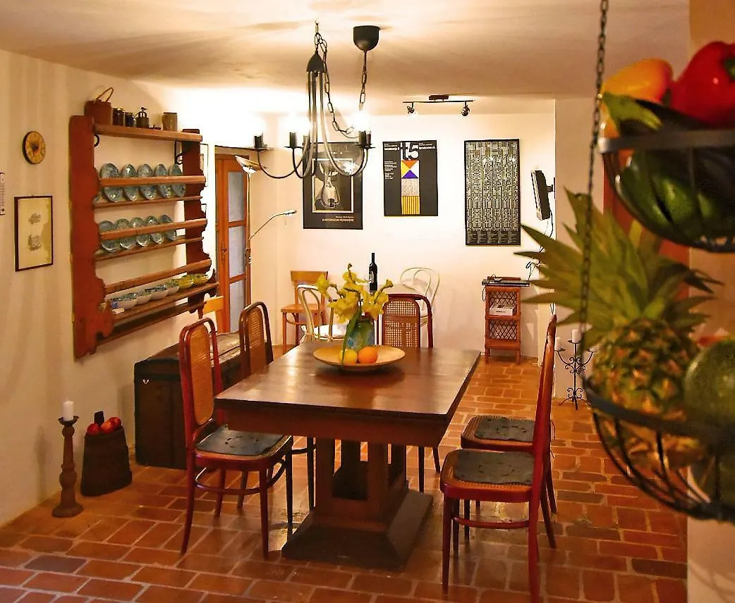 Villa Micheline Kosinozici